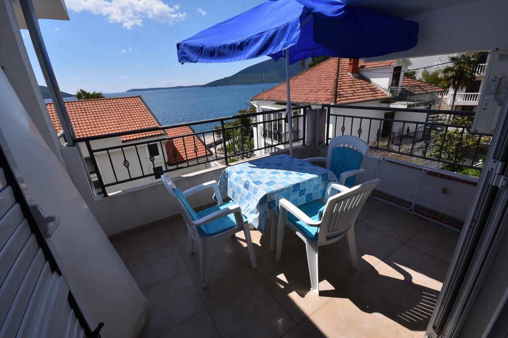 Nikic Apartments Herceg Novi Esterno foto